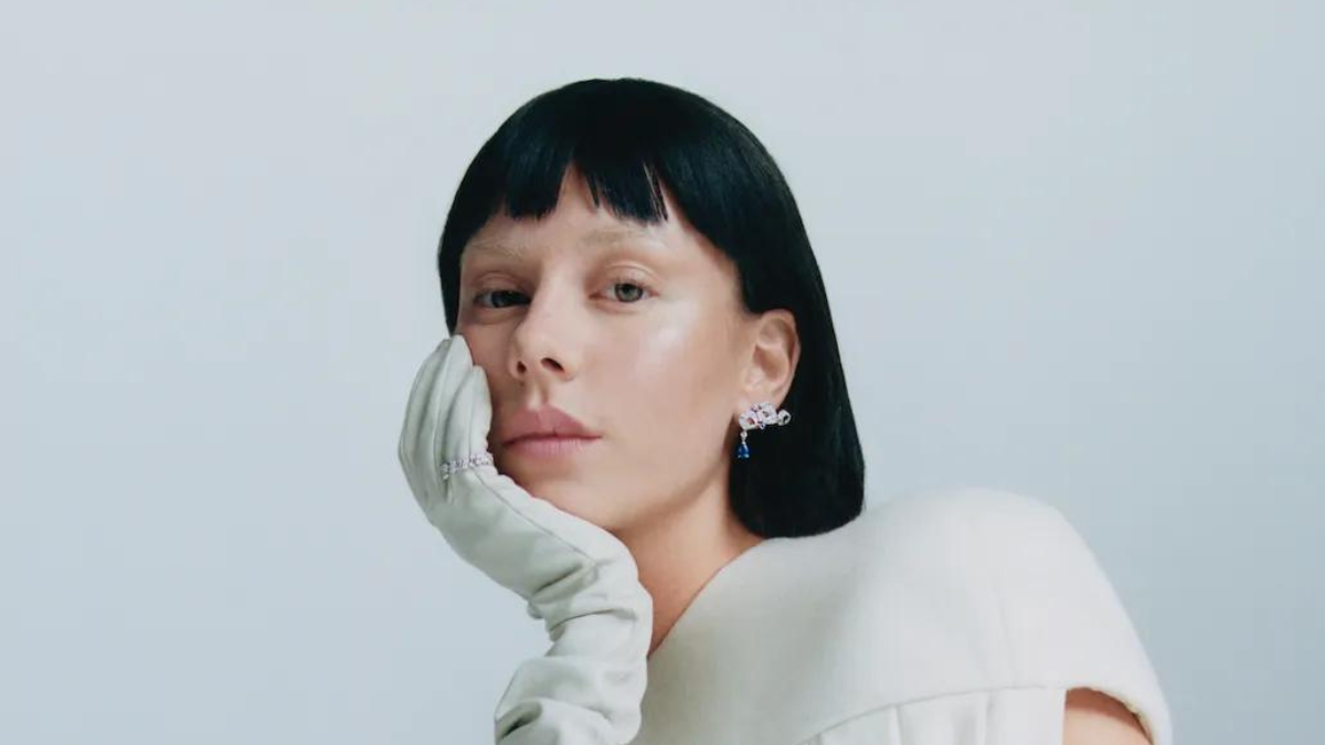 El último look de Ester Expósito para la portada de Vogue. El último look de Ester Expósito para la portada de Vogue.