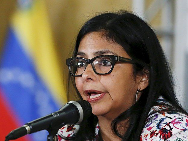 Donald Trump le advirtió a Delcy Rodríguez que hiciera Donald Trump le advirtió a Delcy Rodríguez que hiciera