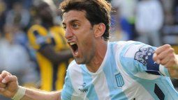 Diego Milito entrenó con normalidad y jugará por Copa