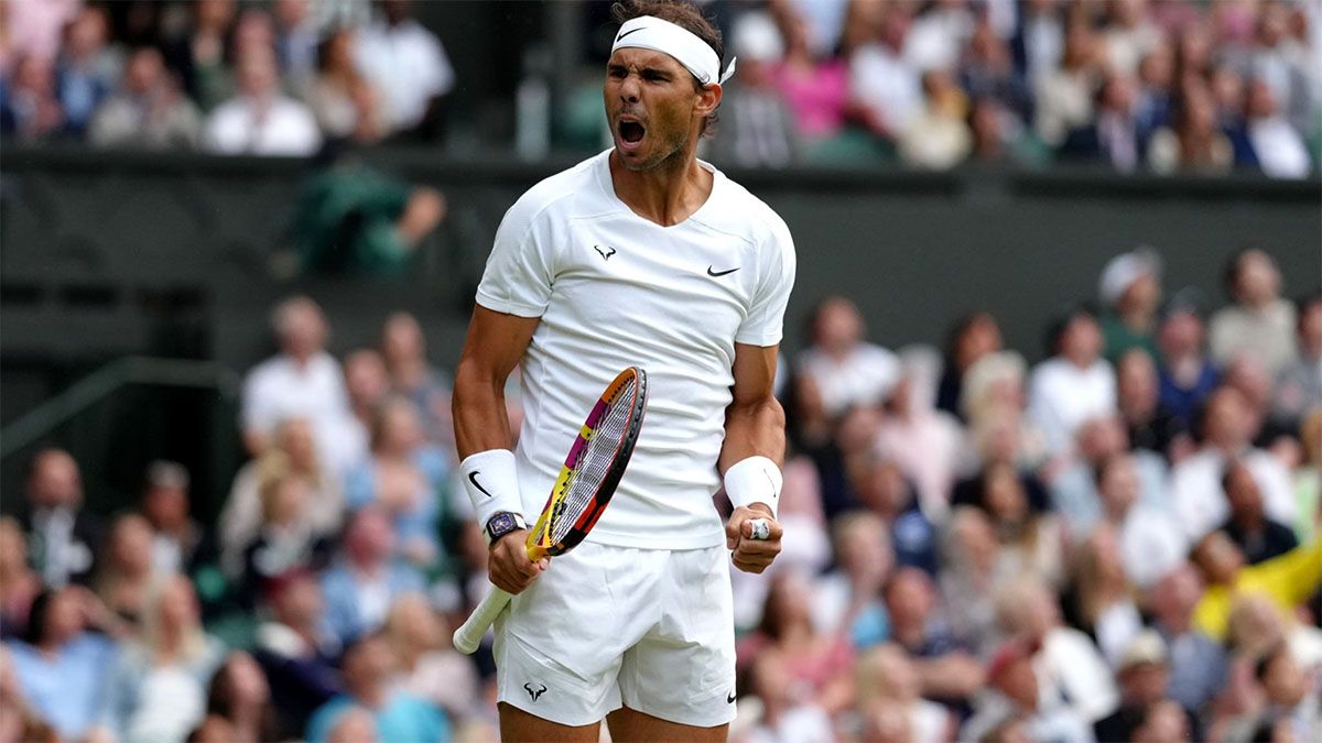 Rafael Nadal pasó a los octavos de final de Wimbledon.
