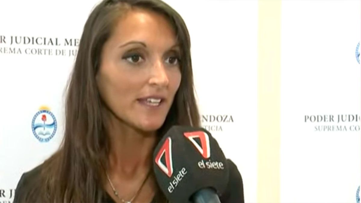 Jimena Rivas la psicóloga que lo trata en el Hospital El Sauce aseguró que el israelí tiene trastorno delirante crónico. 