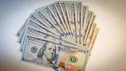 El dólar blue empezó la semana sin variantes.