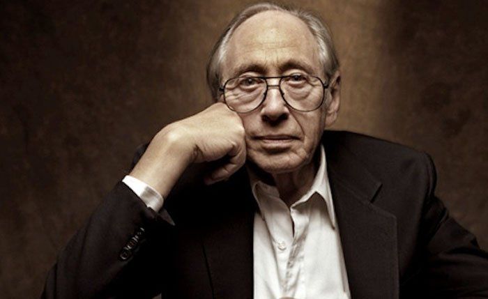 Murió el escritor futurista Alvin Toffler
