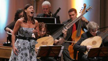 Antes de viajar a Dubái la soprano Verónica Cangemi da un concierto gratuito en San Rafael Antes de viajar a Dubái la soprano Verónica Cangemi da un concierto gratuito en San Rafael