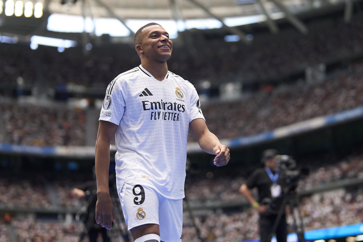 Kylian Mbappé se refirió a Cristiano Ronaldo: la respuesta descolocó a los fanáticos Kylian Mbappé se refirió a Cristiano Ronaldo: la respuesta descolocó a los fanáticos