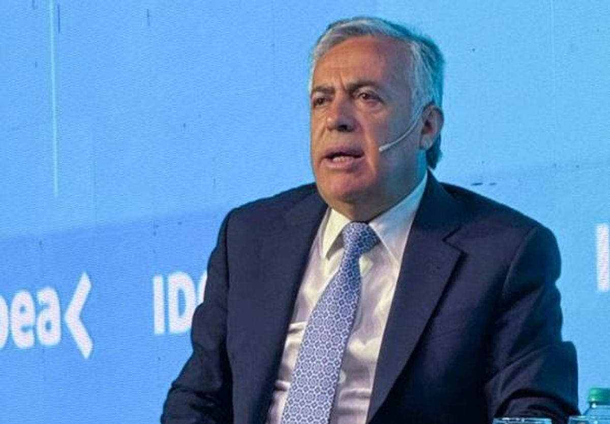 Alfredo Cornejo cree que el acercamiento de Milei a los gobernadores servir&aacute; para darle volumen pol&iacute;tico al proyecto del presidente.