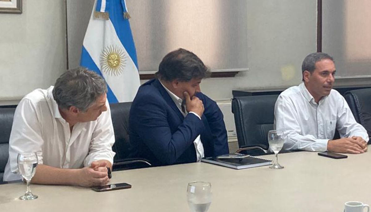 Martín Hinojosa en la reunión que compartió con el secretario de Agricultura