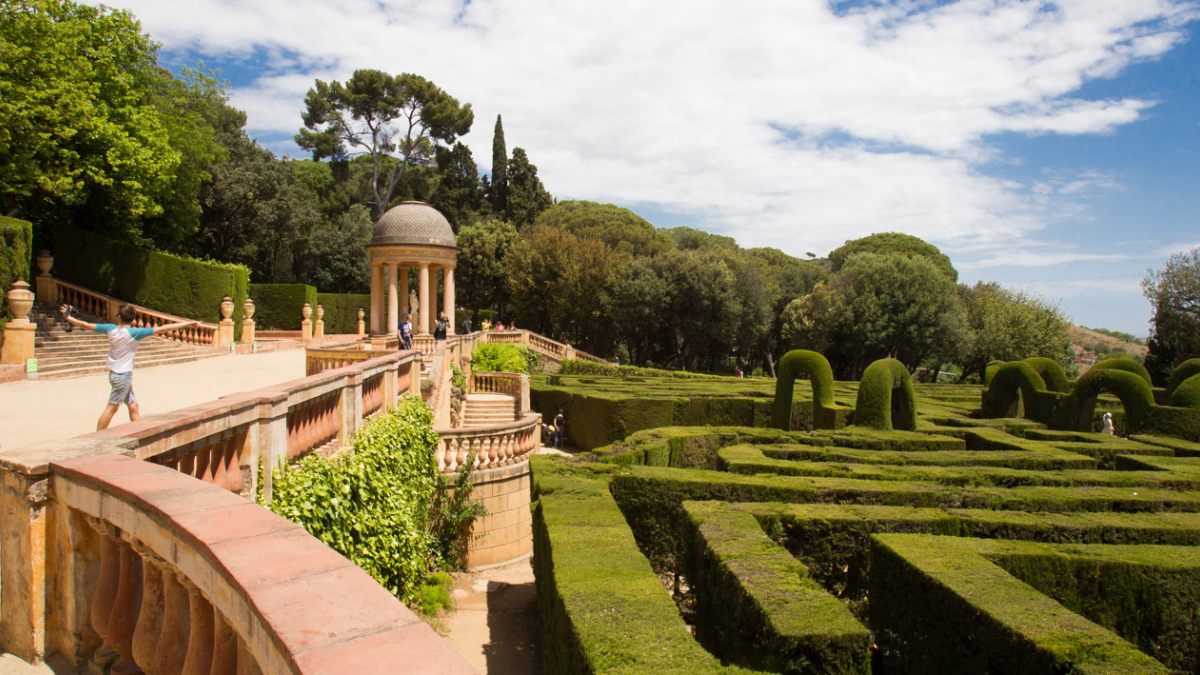 Si buscas sumergirte en un encantador pueblo, esta ciudad de Barcelona es la menos conocida y más maravillosa. Si buscas sumergirte en un encantador pueblo, esta ciudad de Barcelona es la menos conocida y más maravillosa.