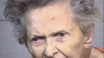 Anciana de 92 años  mató a su hijo al resistirse a ir a un asilo