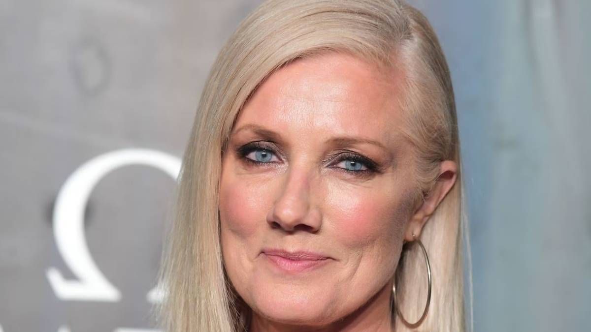 Joely Richardson, actriz de El amante de lady Chatterley, la película erítica de Netflix.