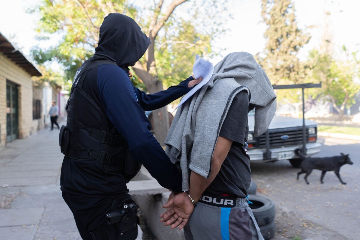 La investigación que dio origen a este megaoperativo comenzó en abril. La investigación que dio origen a este megaoperativo comenzó en abril.