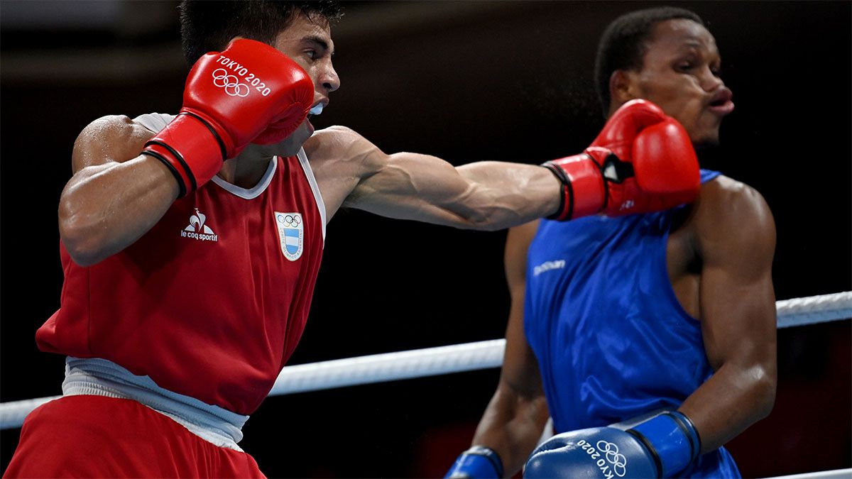 El Bebu Verón dejó todo en el ring, pero no le alcanzó