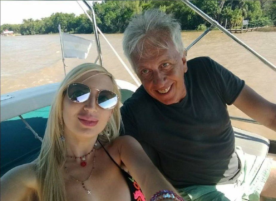 Flopy, la última novia de Andrés Nara: Ya sé el sexo del hermanito/a de Wanda y Zaira
