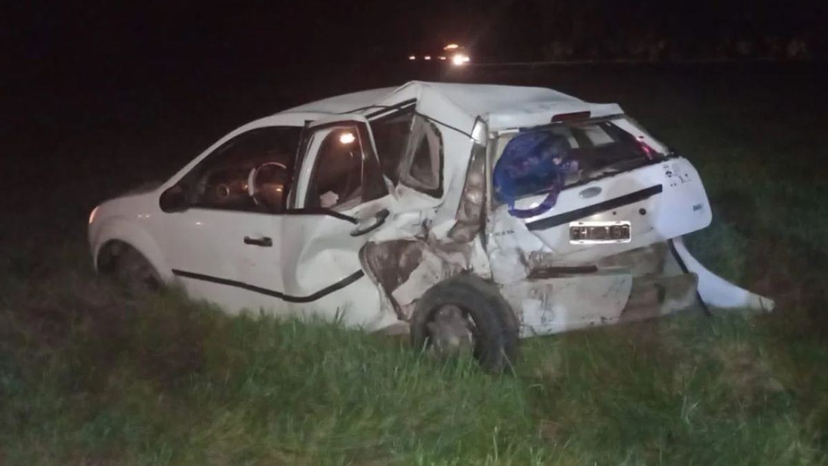 Los ocupantes del automóvil que fue chocado por Roly Serrano sufrieron heridas y fueron atendidos en un hospital de Baradero Los ocupantes del automóvil que fue chocado por Roly Serrano sufrieron heridas y fueron atendidos en un hospital de Baradero