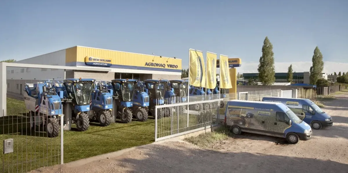 Con más de 60 años de historia, Agromac Virdó es referente en maquinarias del sector agropecuario. Con más de 60 años de historia, Agromac Virdó es referente en maquinarias del sector agropecuario.