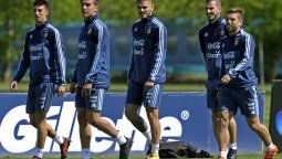 Como si algo faltara... habló Maxi López