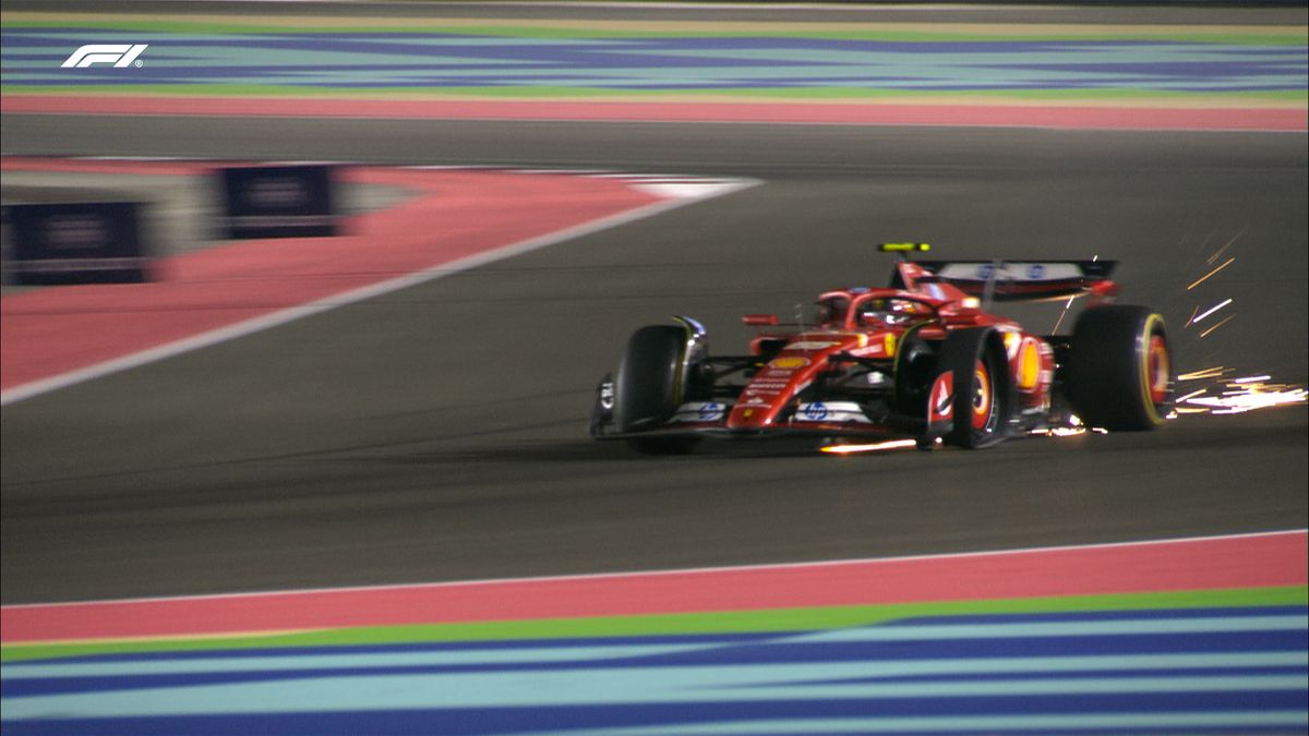 Sainz pinchó neumático con su Ferrari en el Gran Premio de Qatar. Sainz pinchó neumático con su Ferrari en el Gran Premio de Qatar. 