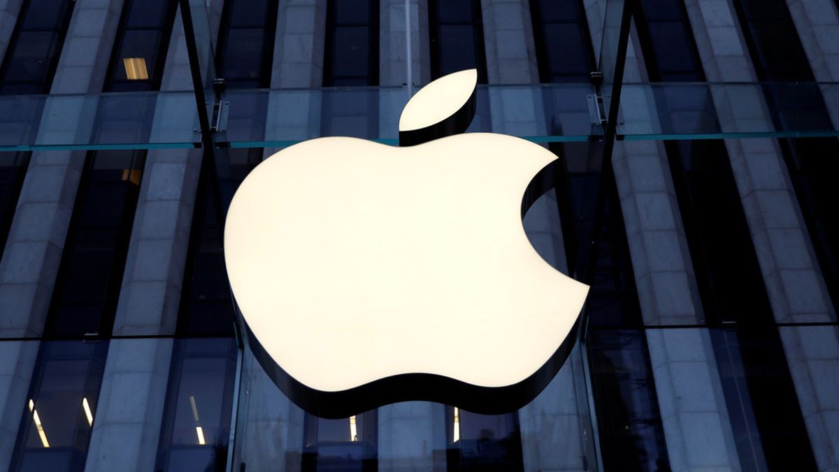 Apple lanzará sus nuevos dispositivos iPhone y se espera que las versiones de mayor tamaño y más potentes tengan pantallas más amplias