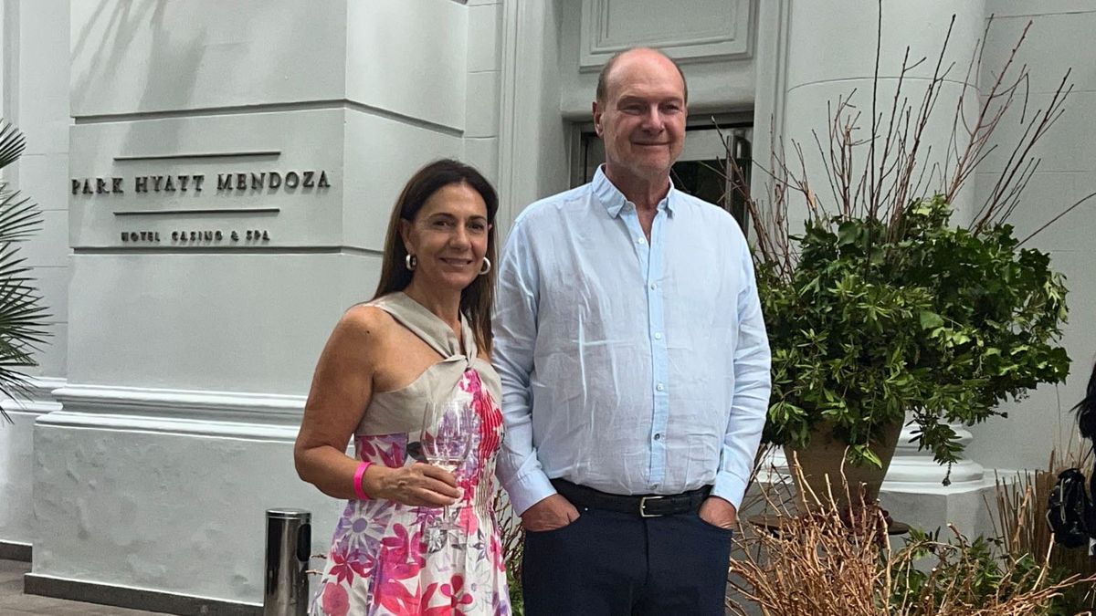Las personalidades y looks en  las Terrazas del Hotel Park Hyatt durante el Carrusel 2024.