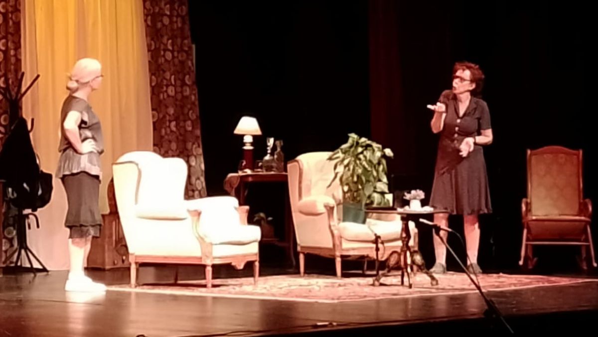 Radojka tuvo dos funciones en el Teatro Plaza.