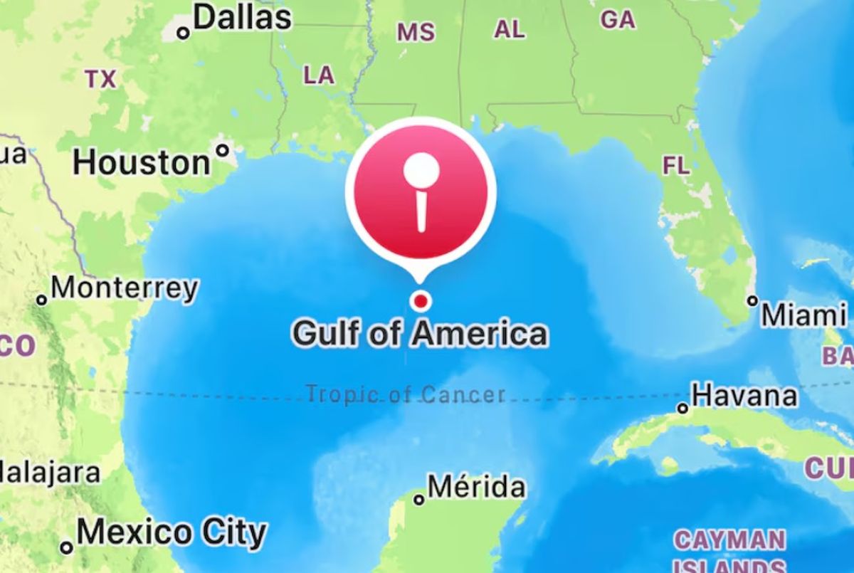 Apple siguió las directivas de Donald Trump y cambió el nombre en su aplicación. Apple siguió las directivas de Donald Trump y cambió el nombre en su aplicación.