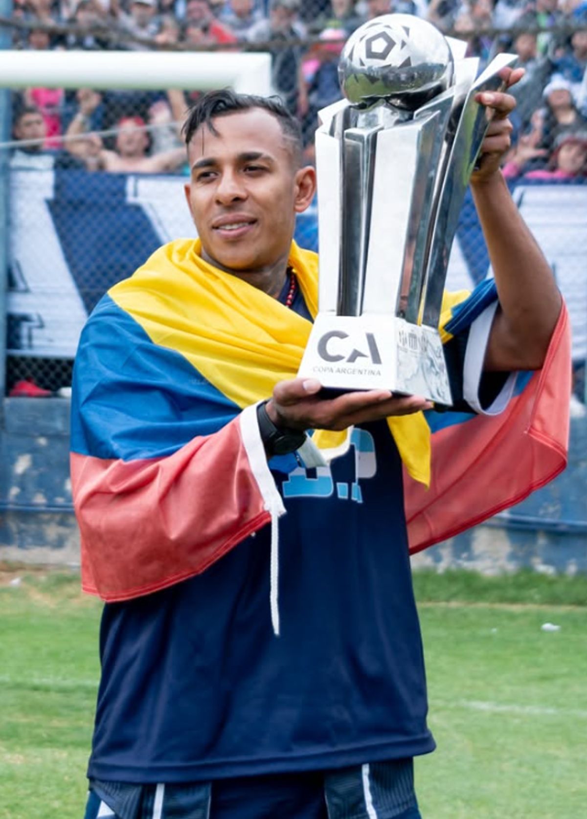 Sebastián Villa le dio a Independiente Rivadavia el título más importante de su historia.