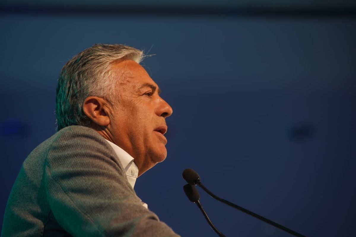 Alfredo Cornejo expuso en el Consejo de Mayo. Alfredo Cornejo expuso en el Consejo de Mayo.