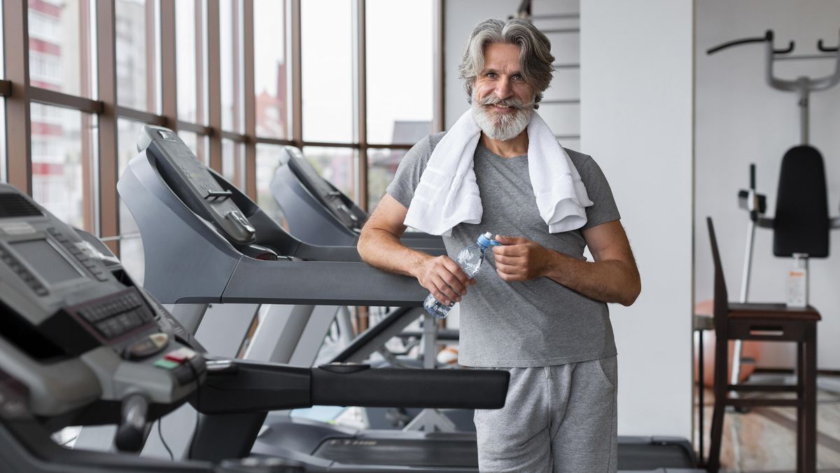 Entrenar despu&eacute;s de los 50 es innegociable. El cuerpo no avisa, pasa factura y con altos intereses.