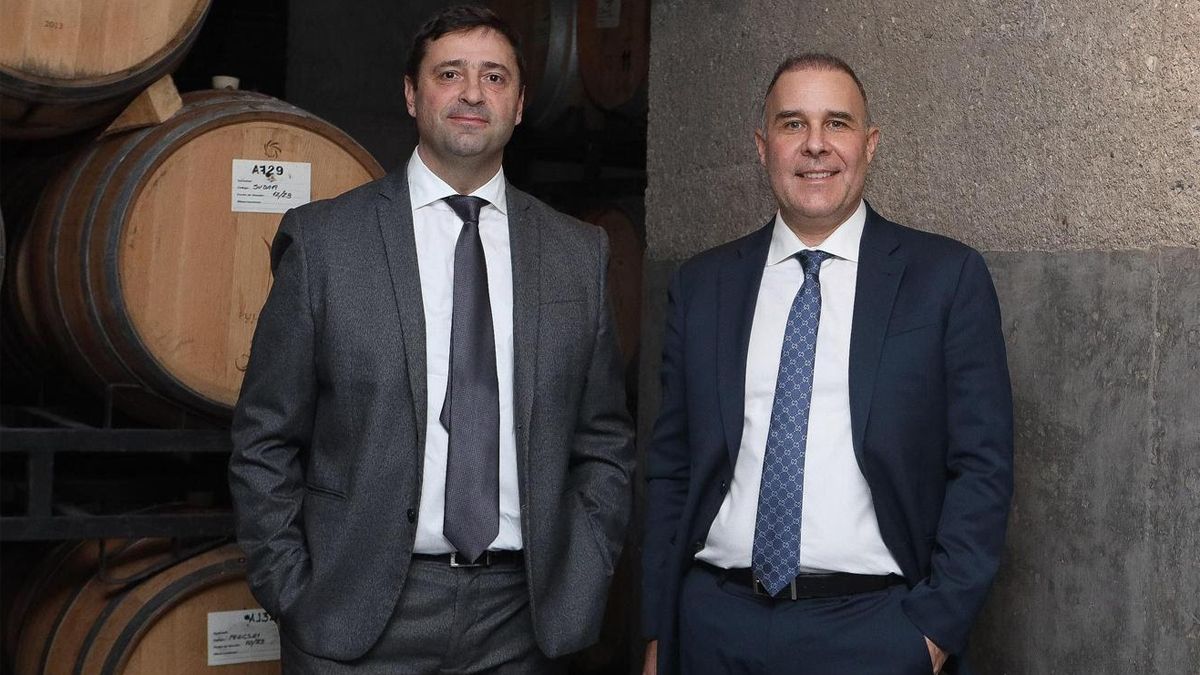 Las nuevas autoridades del CEM: Martín Calzaetta (vice) y Martín Clément (presidente) Las nuevas autoridades del CEM: Martín Calzaetta (vice) y Martín Clément (presidente)