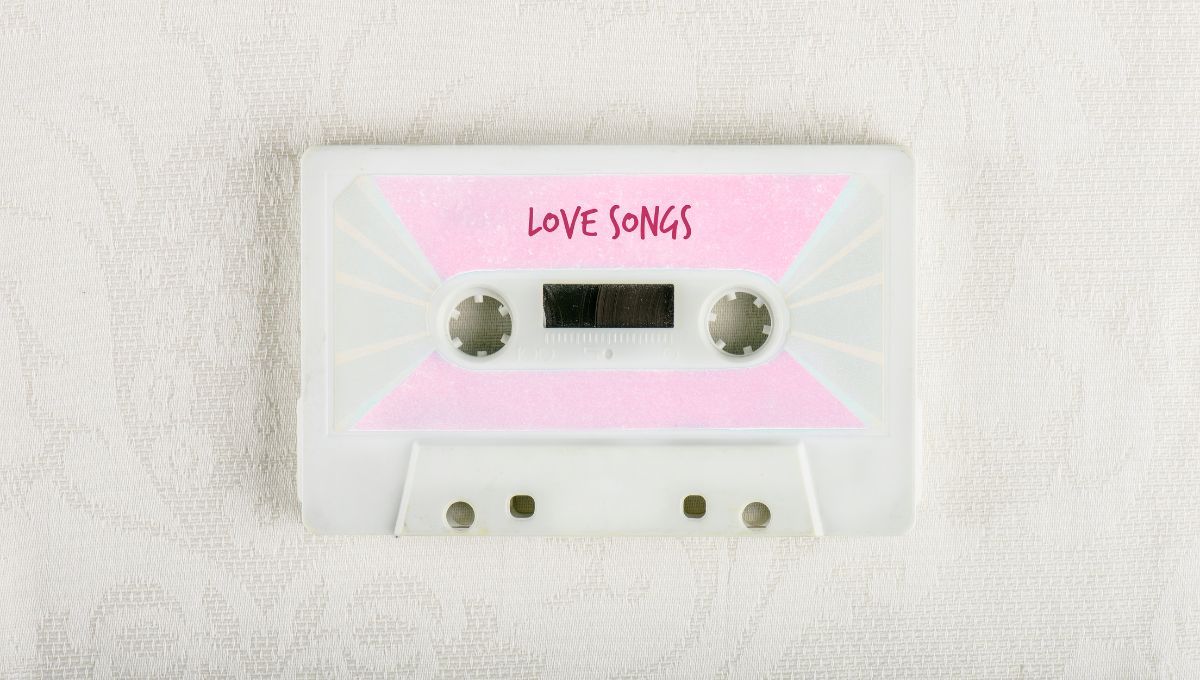 Qué canción romántica le tienes que dedicar a cada signo del zodíaco