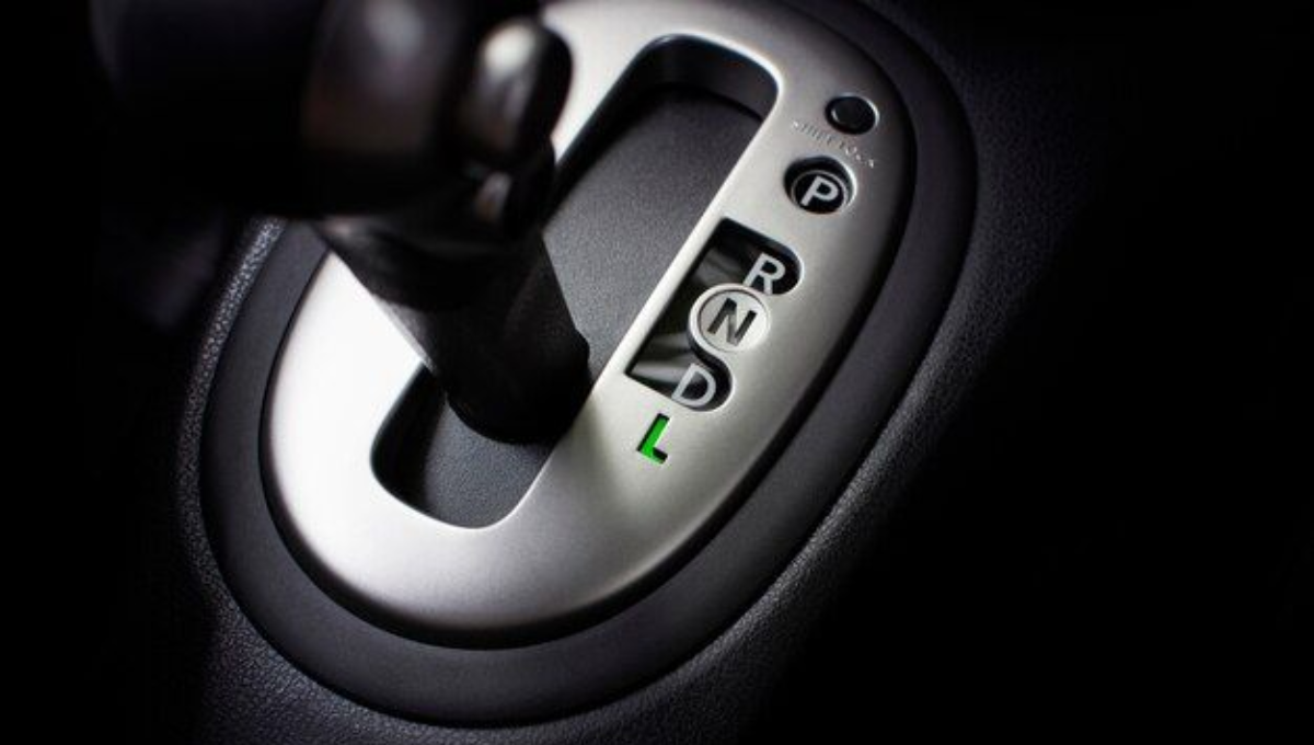 Que significa y para qué sirve la L en la palanca de cambios de tu auto automático