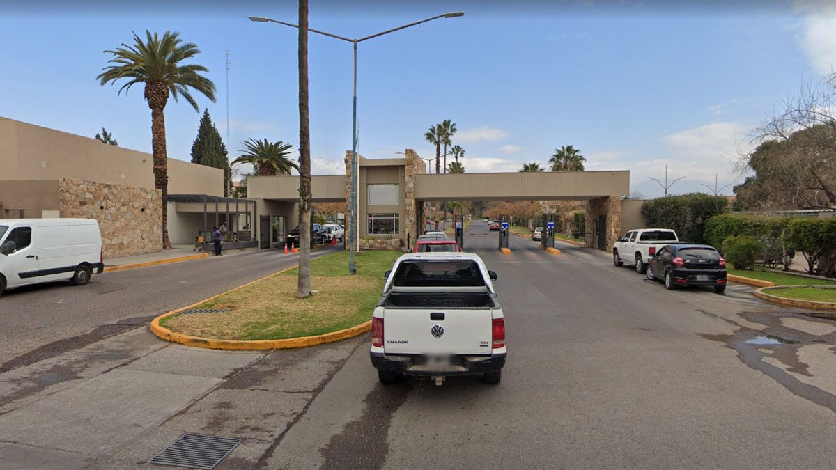 La víctima del millonario robo aseguró que vive en el barrio Palmares hace 14 años y ahora se siente muy inseguro.