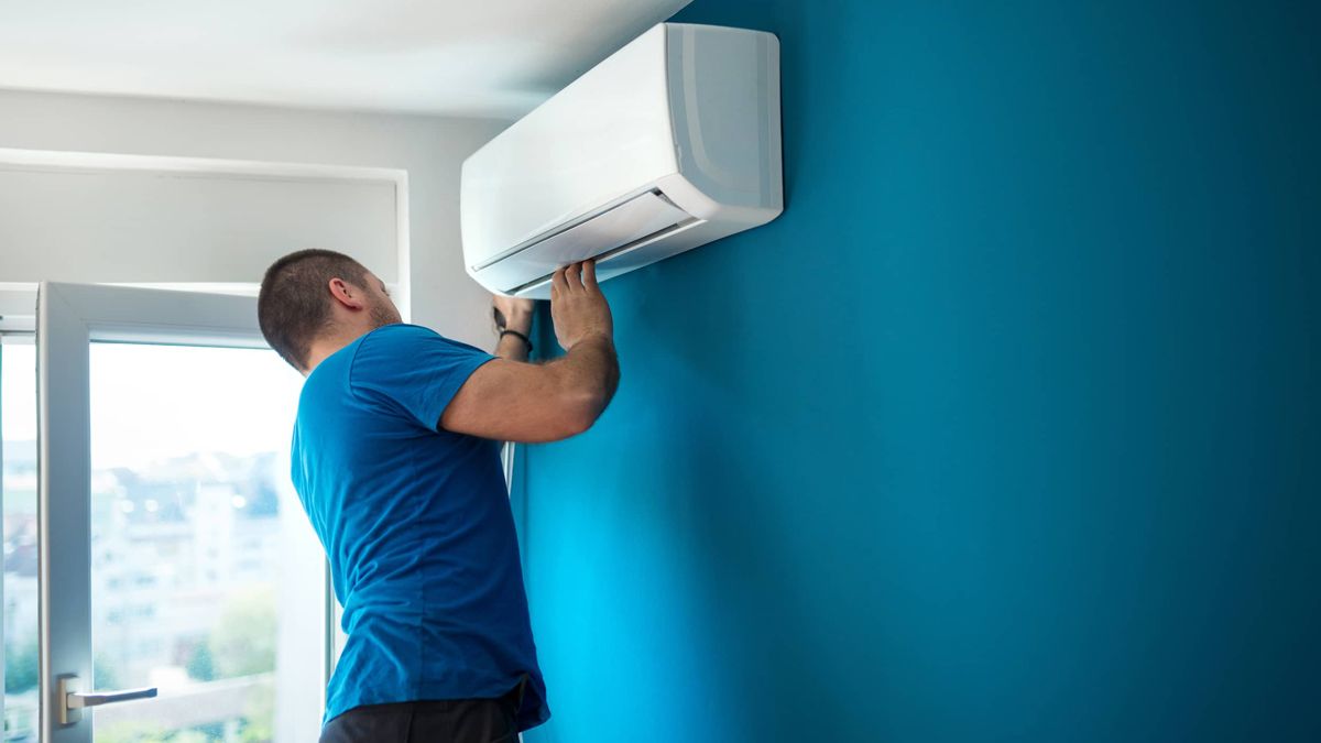 Al valor del equipo de aire acondicionado a comprar, hay que sumarle el costo por la instalación Al valor del equipo de aire acondicionado a comprar, hay que sumarle el costo por la instalación