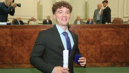 Ingeniería es una carrera que recomiendo, sostiene Lucio, aquí sonriente tras el logro reciente. Ingeniería es una carrera que recomiendo, sostiene Lucio, aquí sonriente tras el logro reciente.