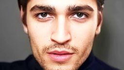 Película turca. Mert Ramazan Demir interpreta en Un hombre abandonado a un exrecluso que se deberá redimir.&nbsp;