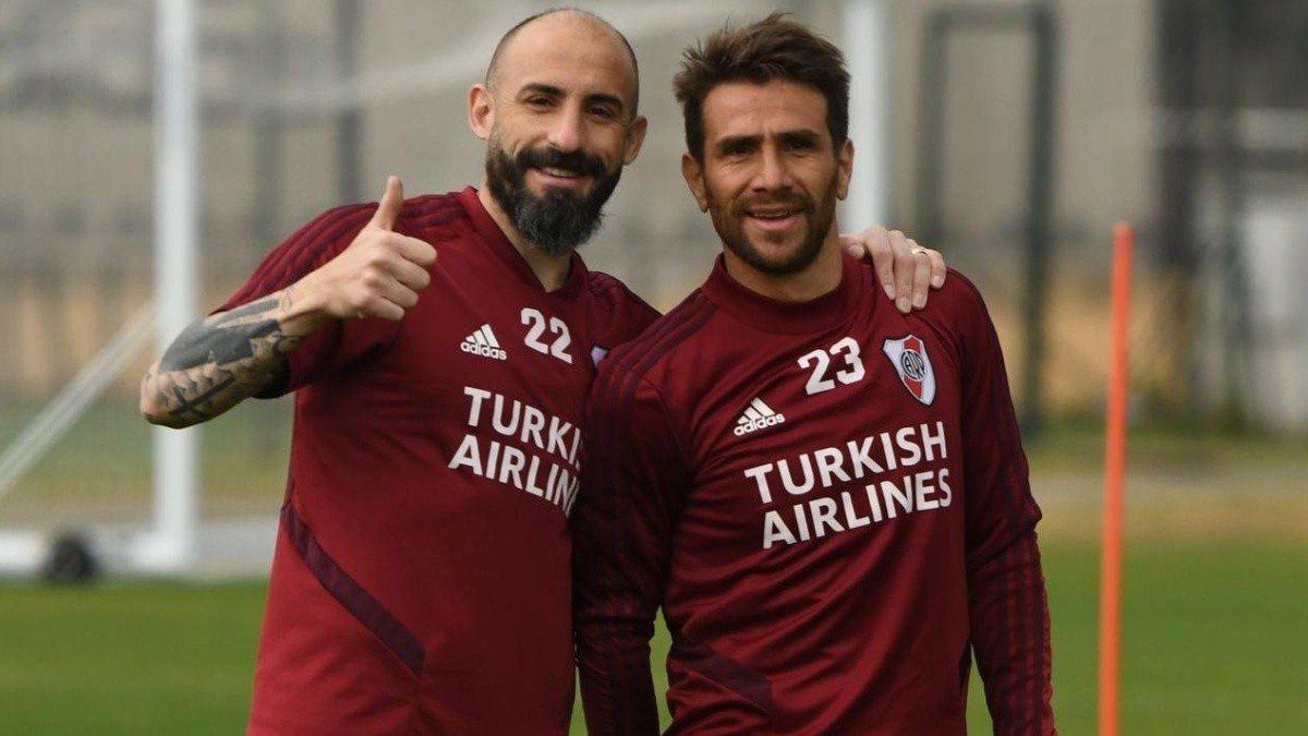 River: Ponzio y Pinola seguirán por un año más