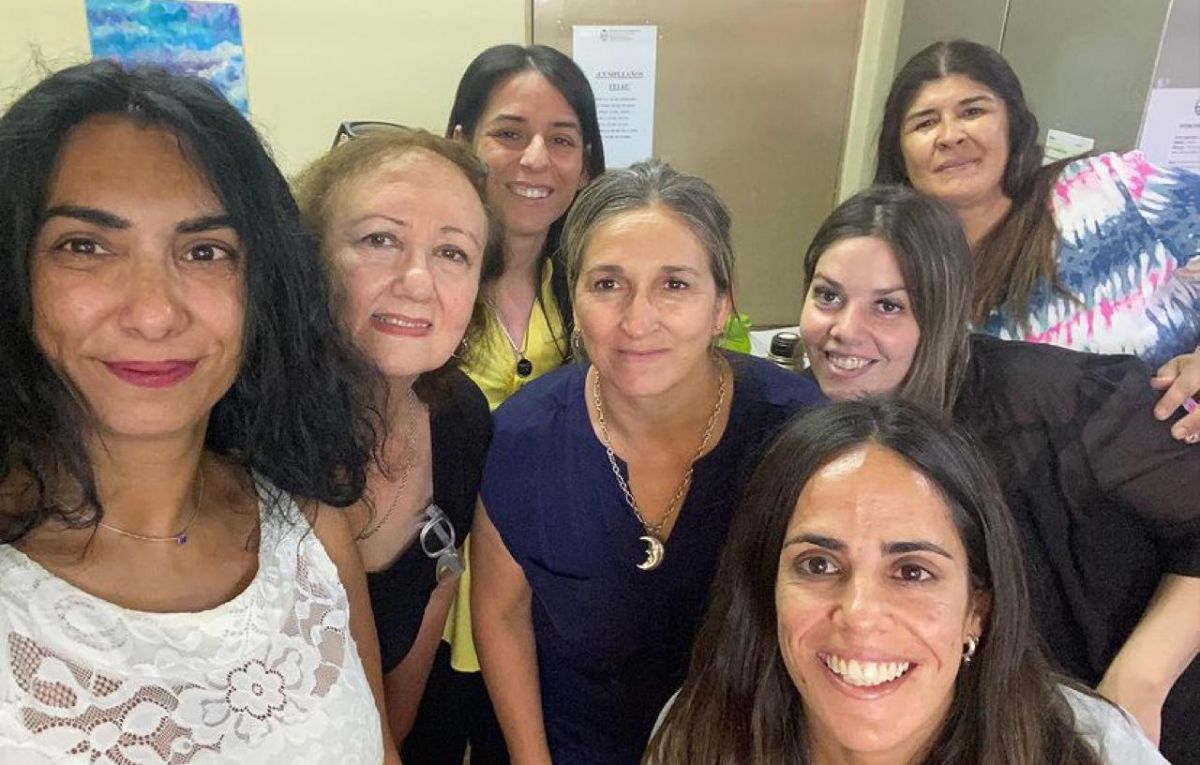 La jueza Verónica Guevara Sisti (izquierda) y su equipo aplicó esta técnica en contraventores