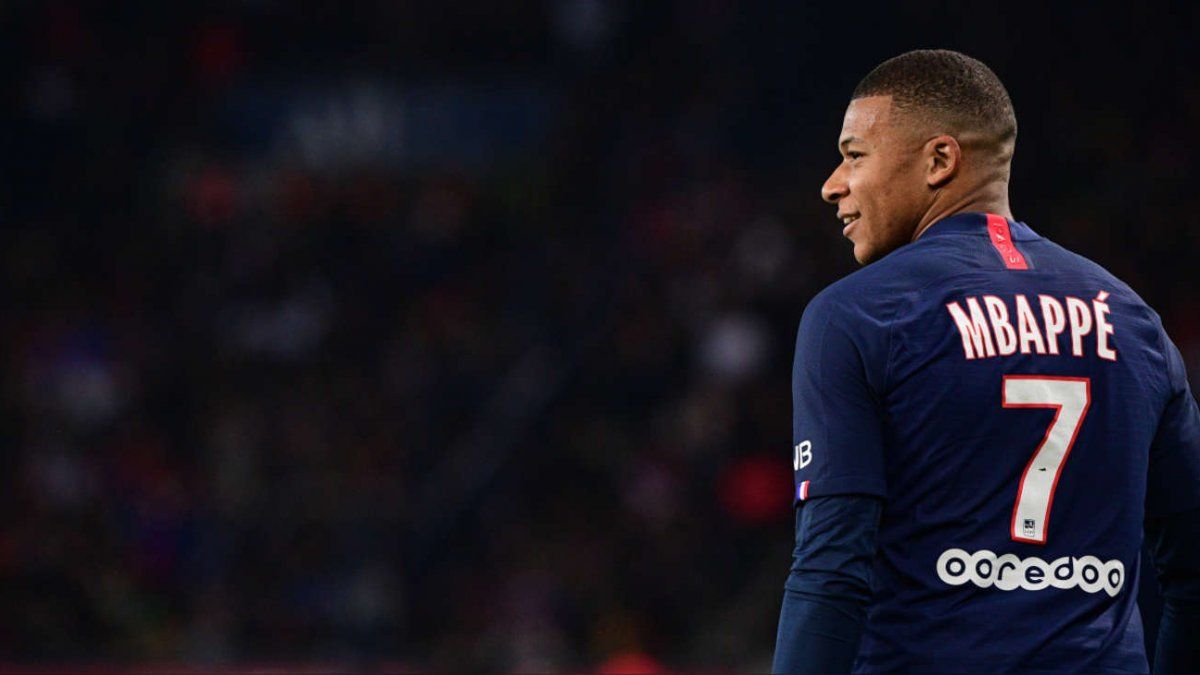 Mbappé no seguiría en el PSG y hay muchos euros en juego