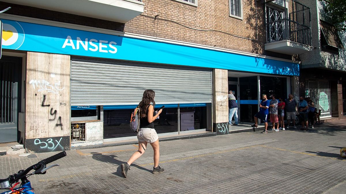 Arranca el calendario de pago de ANSES para jubilados y AUH