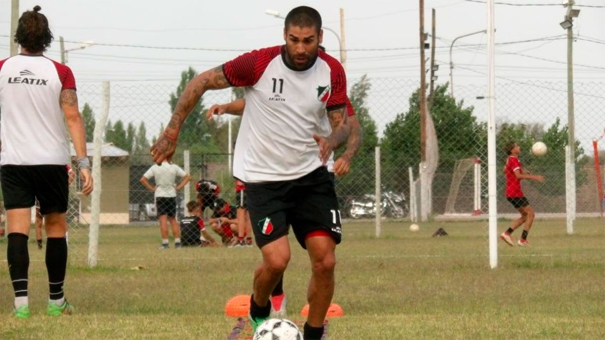 Jesús Méndez, el nuevo jugador de la Lepra. (Foto gentileza Prensa Deportivo Maipú).
