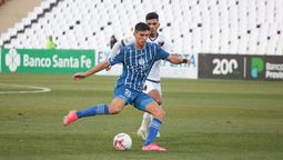 Godoy Cruz le ganó a Colón, en el Malvinas, y salió de la zona de descenso.