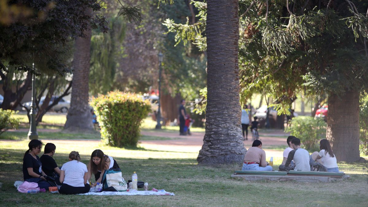 Siguen cayendo los indicadores de Covid en Mendoza.