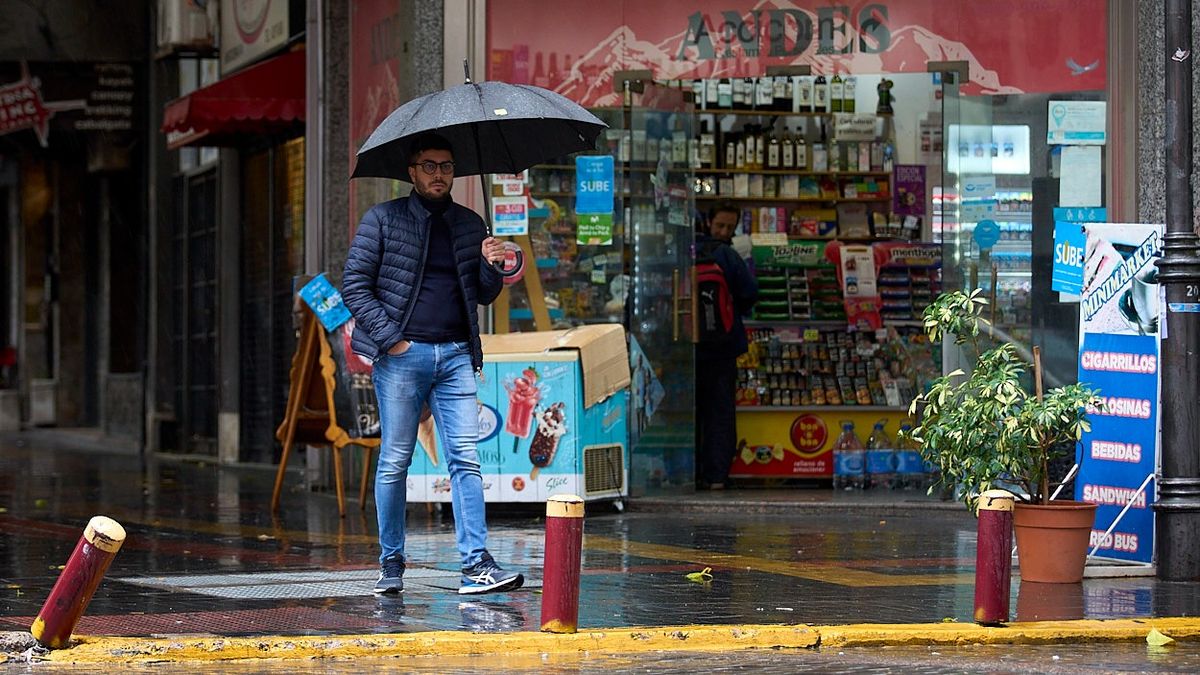 El pronóstico del tiempo en Mendoza anticipa que persisten el frío y las lloviznas.
