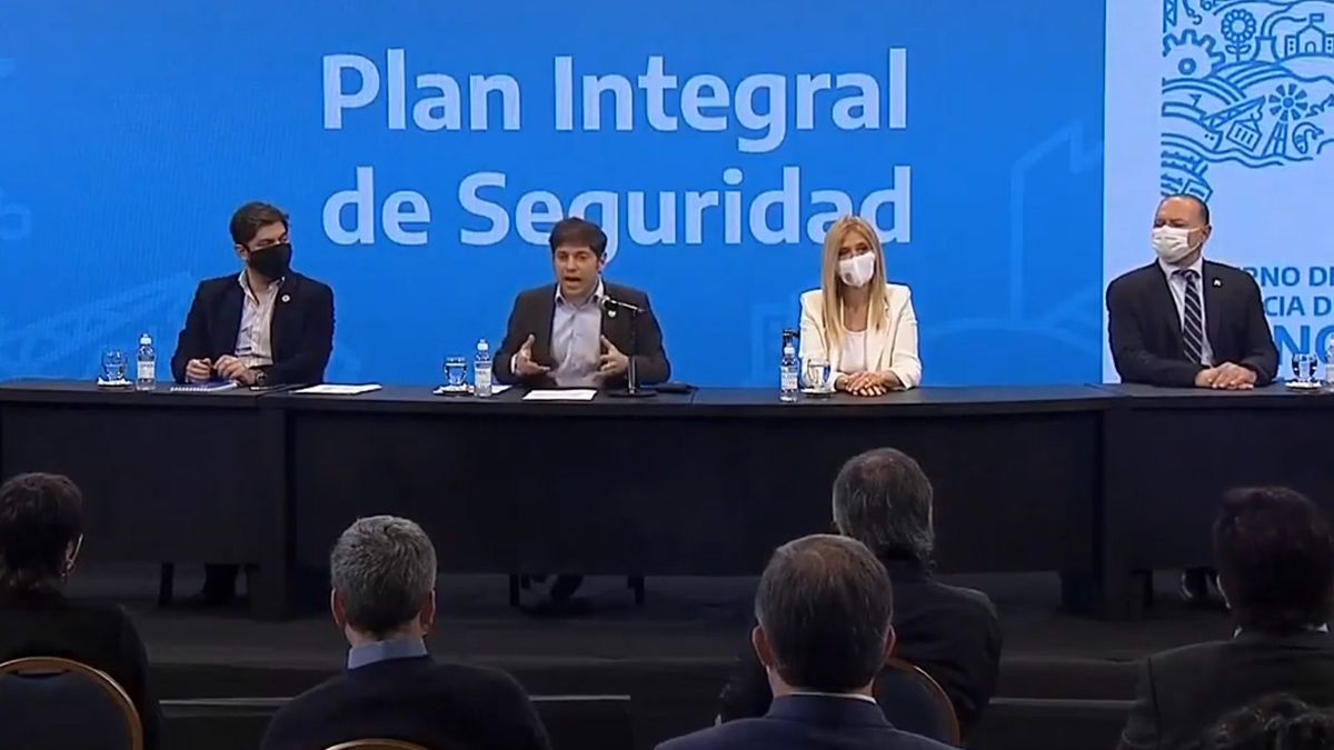 Kicillof durante el anuncio del aumento.