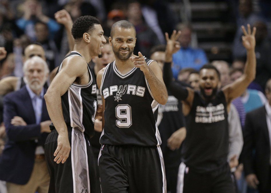 Noche victoriosa para los Spurs