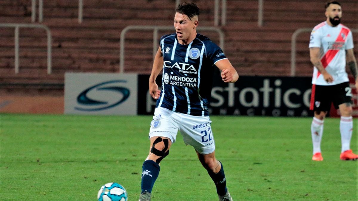 Ferrari consideró que su equipo debe dar un plus. (Gentileza Prensa Godoy Cruz).