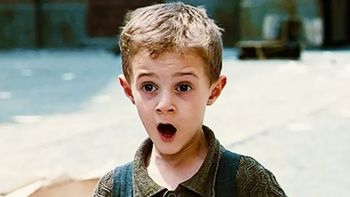 Tras 28 años de su estreno, así luce hoy el niño que nos robó el corazón en la película 