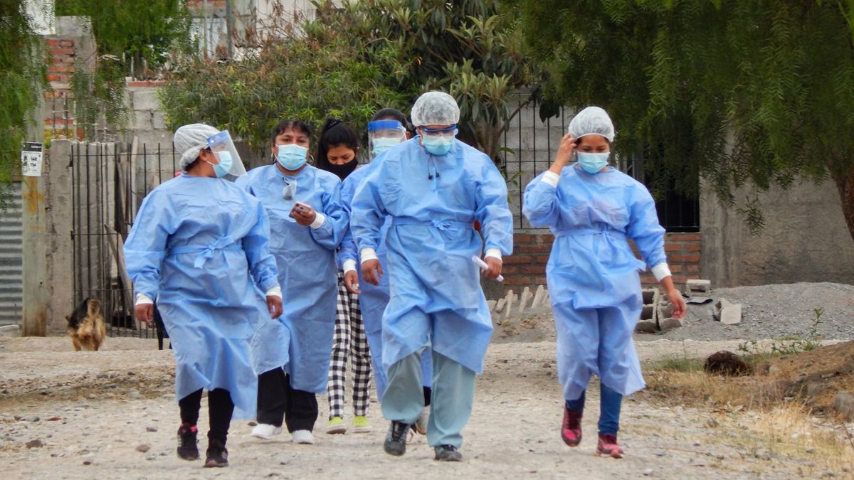 Se registraron 430 muertos por coronavirus en Argentina este martes.