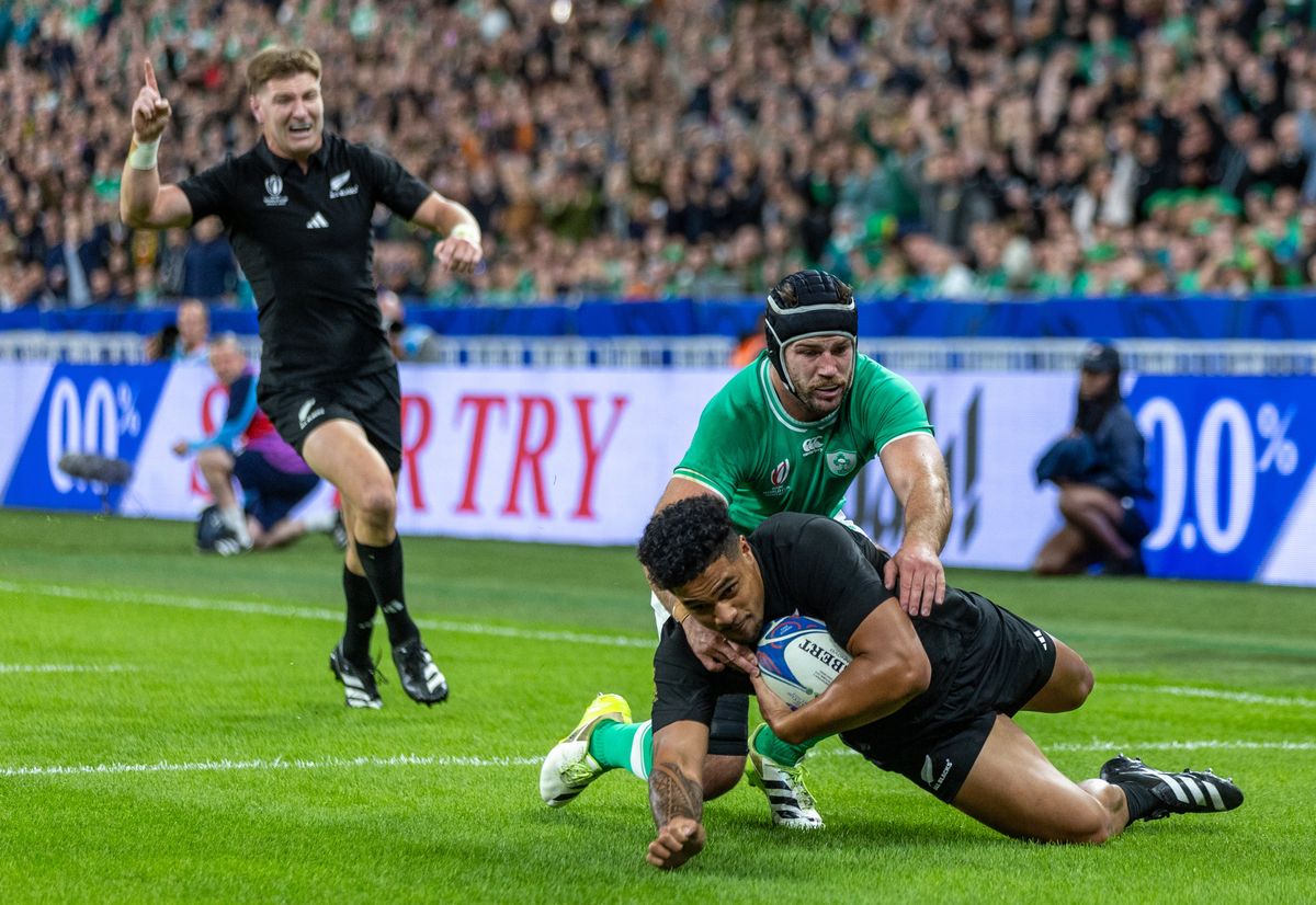 Los All Blacks se quedaron con un partidazo ante Irlanda y jugarán con Los Pumas en semifinales del Mundial de Rugby 2023