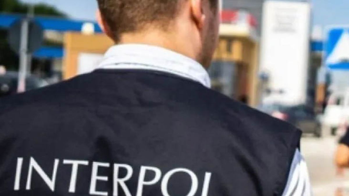 Mendocino acusado de abuso sexual cayó tras siete años de fuga, extraditado desde España